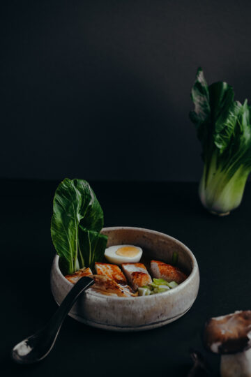 Hänhnchen Ramen/Pak Choi/Ei/Nudel/ Pilze