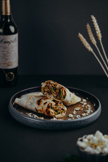 Hähnchen – Burritos/Gemüse/ Mayonnaise/ Teriyaki/ Popcorn