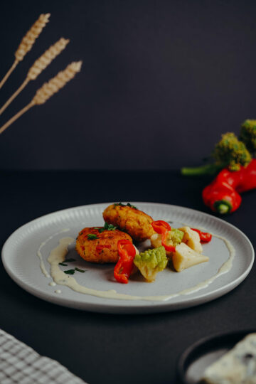 Polentaplätzchen/ Gemüse/ Käse/Cabrales aus Asturien